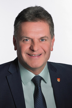 Bürgermeister Werner Langhans informiert aus dem Wendelsteiner Rathaus / September 2023