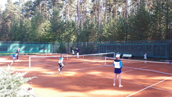 Tennis-Gaudi-Turnier beim 1. FC Schwand