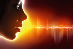 Das perfekte Hörsystem: Nichts spüren, alles verstehen!