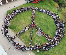 „Friedensmarsch“ der Wendelsteiner Schulen am 2. Mai als „Zeichen für den Frieden“