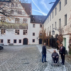 Barrierefreier Schlosshof im Schloss Ratibor