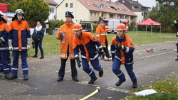 Jugendliche der Feuerwehr Katzwang bestehen das Bayerische Leistungsabzeichen