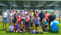  Fußballfieber erreichte bereits  die Grundschule: Mini-WM in Röthenbach